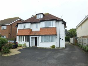 Property image of home to let in Stuart Road, Highcliffe