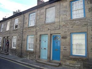 Property in West Street, Penryn