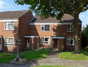 Property image of home to let in Apperley Way, Halesowen