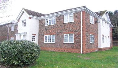 Property image of home to let in Dodsells Well, Finchampstead
