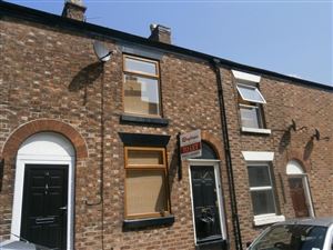 Property in 74 Paradise Street, Macclesfield